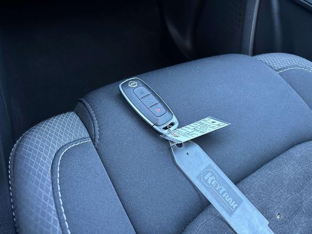 2023 Nissan Pathfinder S