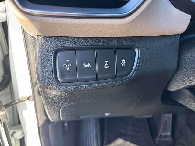 2020 Hyundai Santa Fe SE