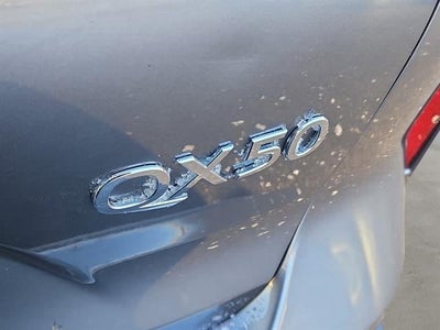 2022 INFINITI QX50 Luxe