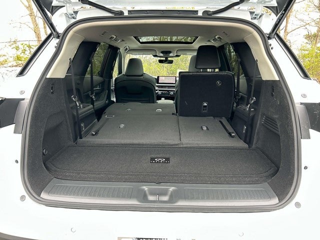 2027 INFINITI QX60 LUXE