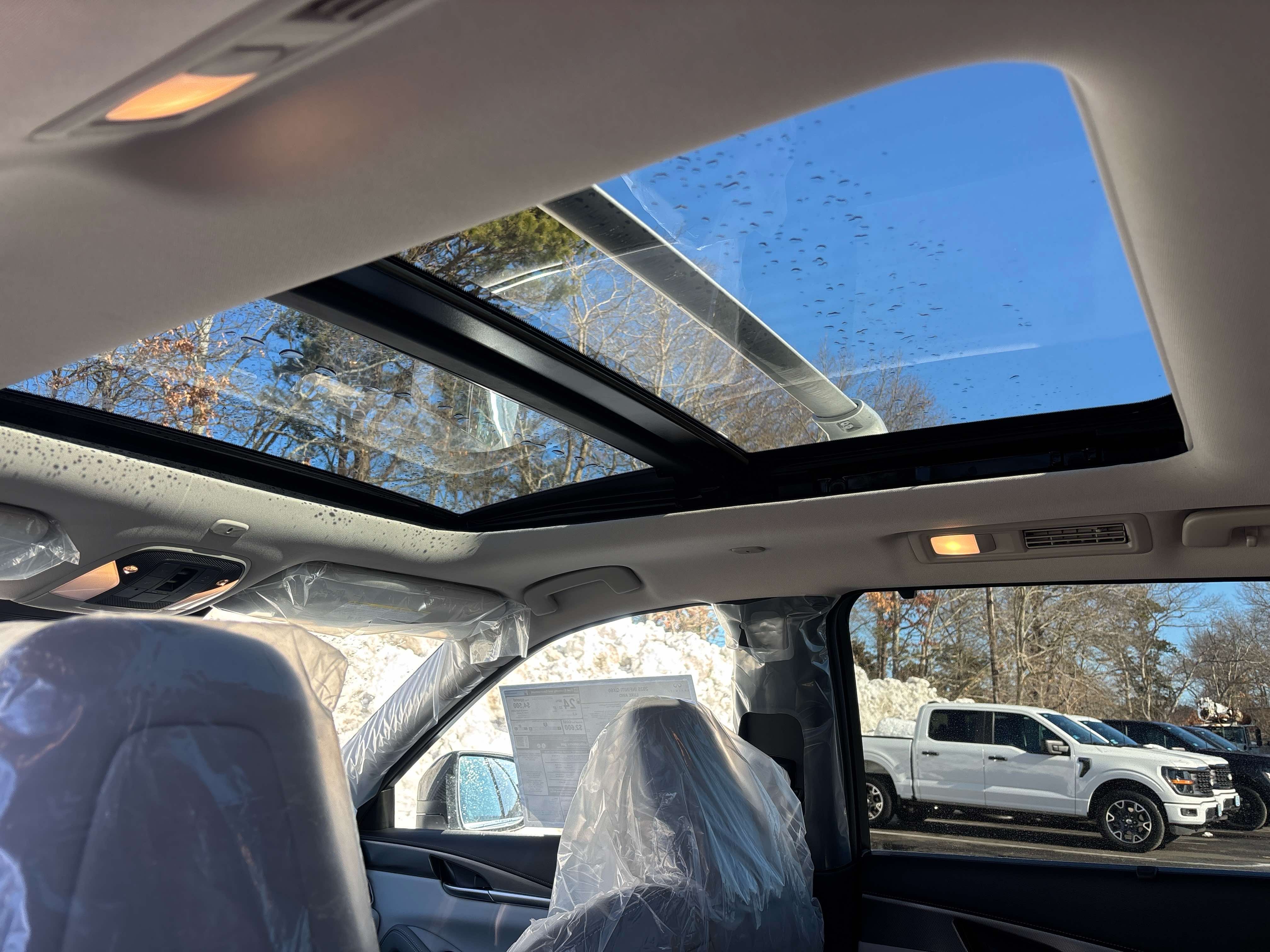 2026 INFINITI QX60 LUXE