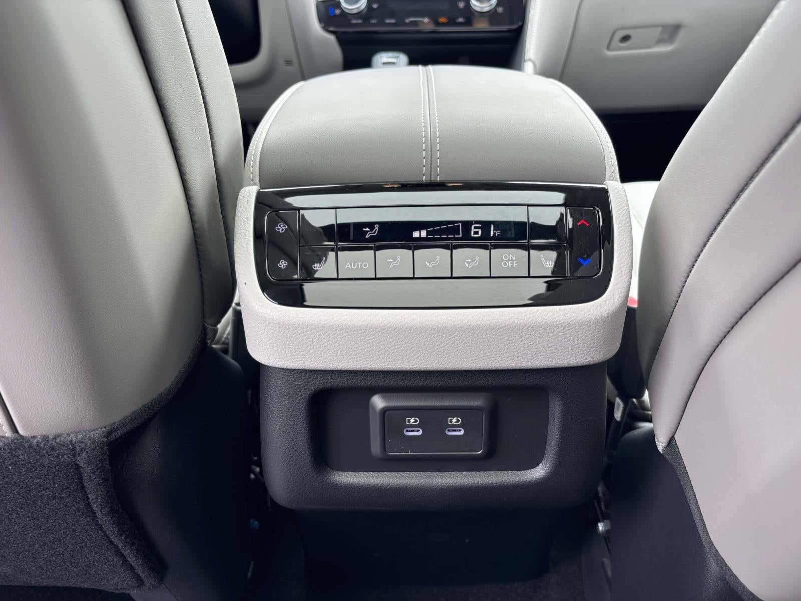 2026 INFINITI QX60 LUXE
