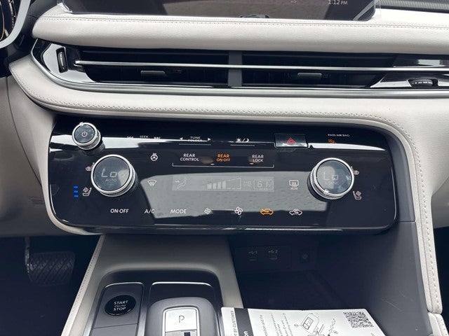 2026 INFINITI QX60 LUXE