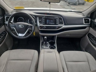 2018 Toyota Highlander LE