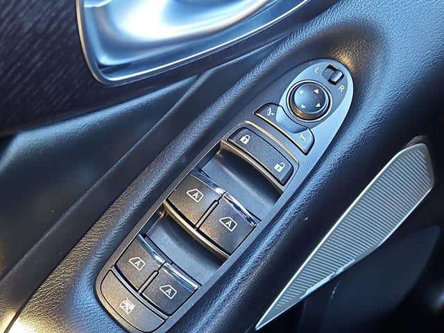 2023 INFINITI Q50 Sensory