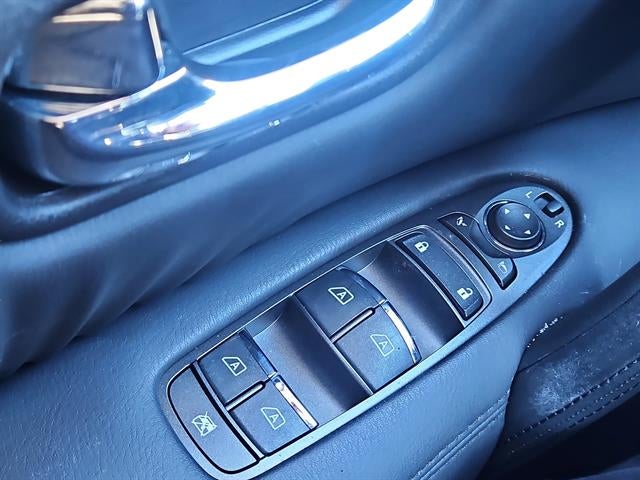 2024 Nissan Armada SV