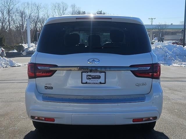 2024 INFINITI QX80 Premium Select