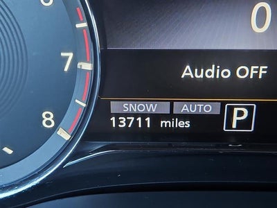 2024 INFINITI QX80 Premium Select