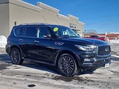 2024 INFINITI QX80 Premium Select
