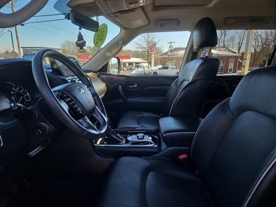 2024 INFINITI QX80 Premium Select