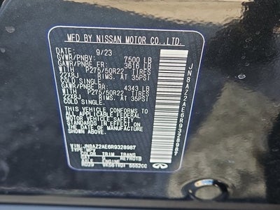 2024 INFINITI QX80 Premium Select