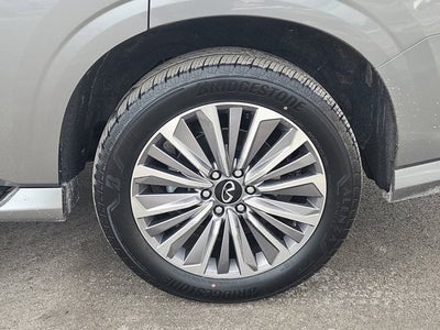 2025 INFINITI QX80 Sensory