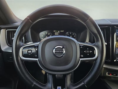 2019 Volvo XC60 T5 R-Design