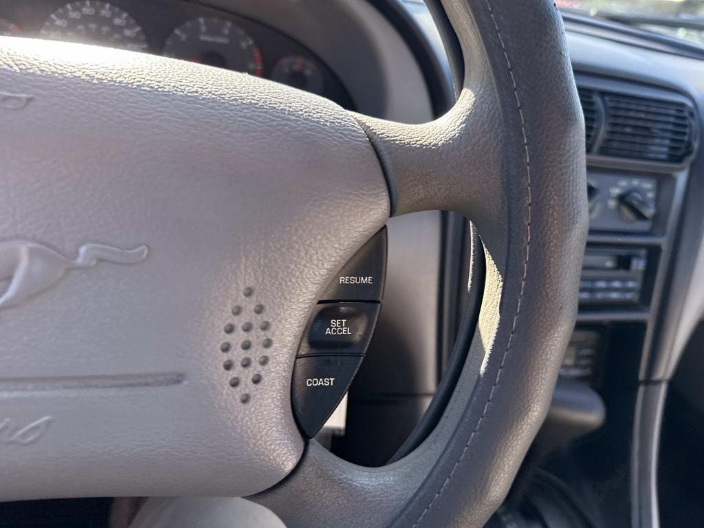 1999 Ford Mustang V6