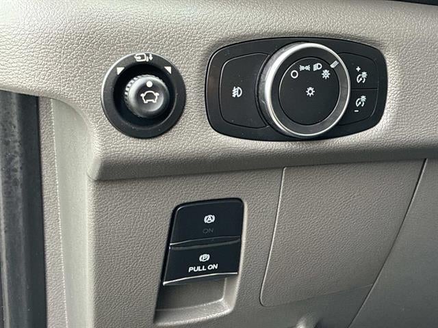 2023 Ford Transit Passenger Wagon 350 XLT