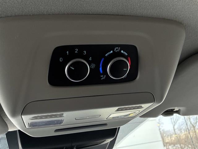2023 Ford Transit Passenger Wagon 350 XLT