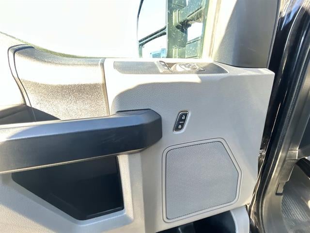 2021 Ford Super Duty F-350 DRW 3-4 Yard Dump