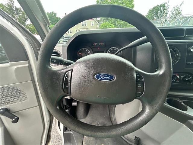 2014 Ford Econoline Commercial Cutaway Base