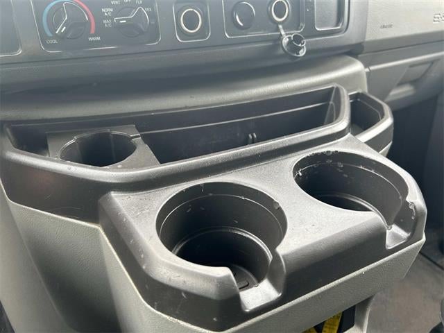 2014 Ford Econoline Commercial Cutaway Base