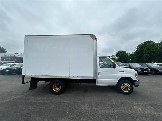 2014 Ford Econoline Commercial Cutaway Base