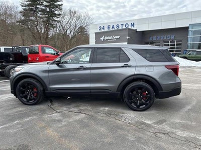 2022 Ford Explorer ST