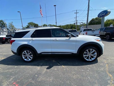 2022 Ford Explorer Platinum