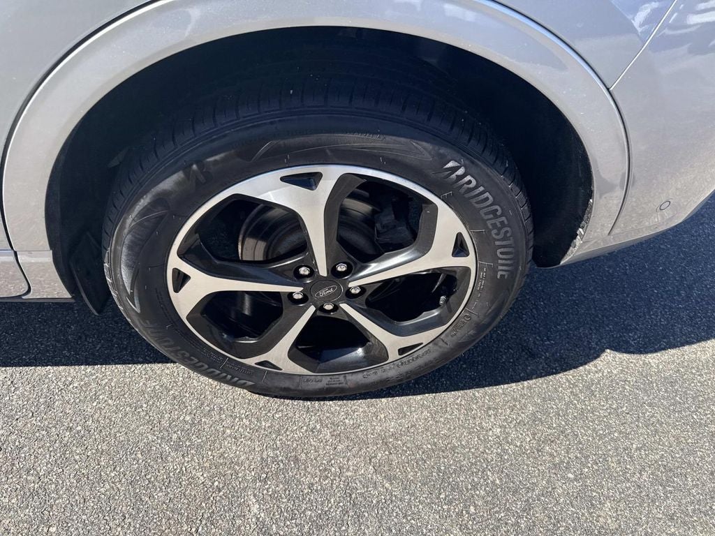 2023 Ford Escape Hybrid ST-Line Elite