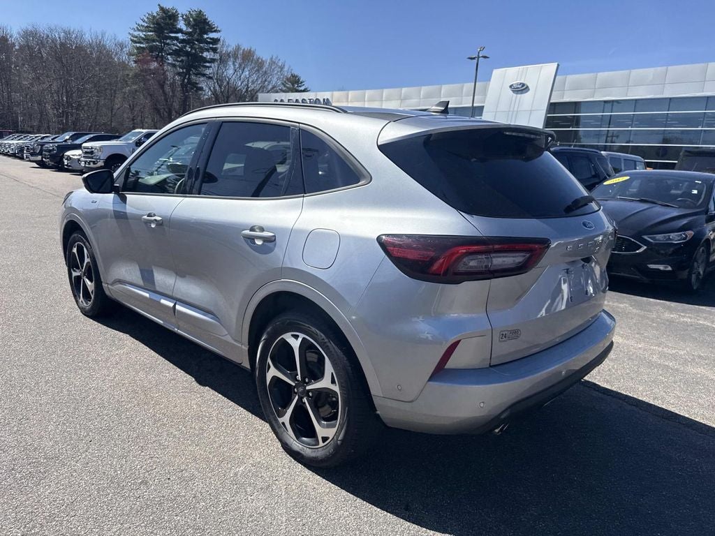 2023 Ford Escape Hybrid ST-Line Elite