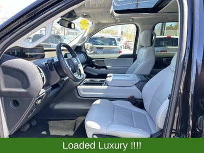 2025 Ford Expedition Platinum