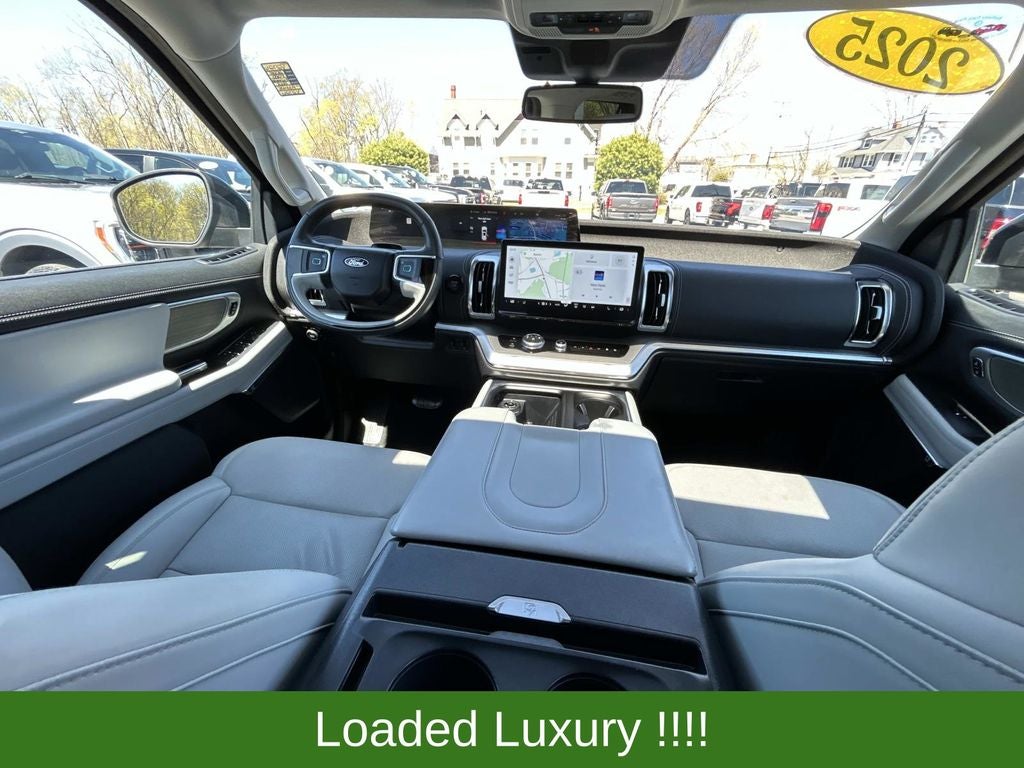 2025 Ford Expedition Platinum