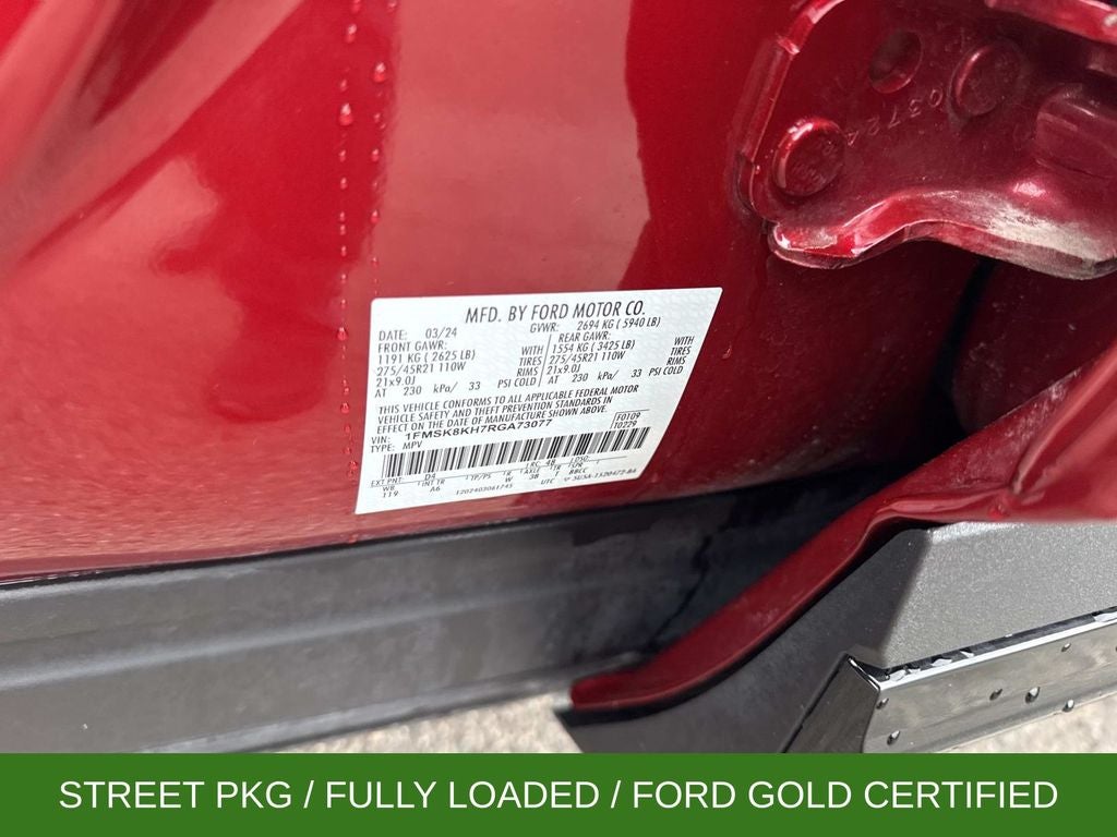 2024 Ford Explorer ST-Line