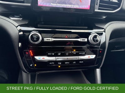 2024 Ford Explorer ST-Line