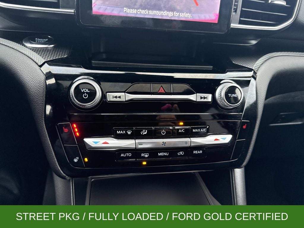 2024 Ford Explorer ST-Line