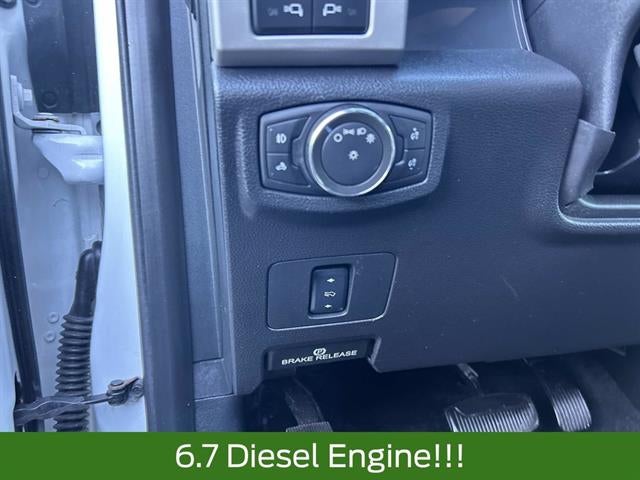 2017 Ford Super Duty F-250 SRW Lariat