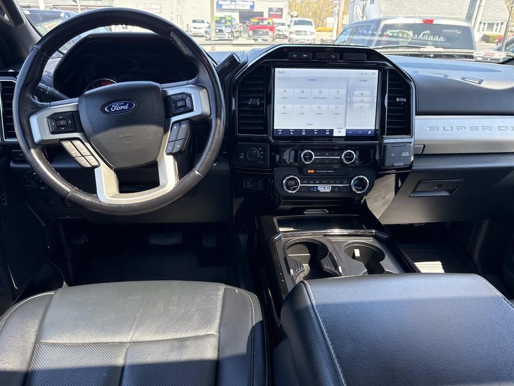 2022 Ford F-250SD Lariat Black Widow