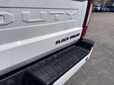 2022 Ford F-250SD Lariat Black Widow