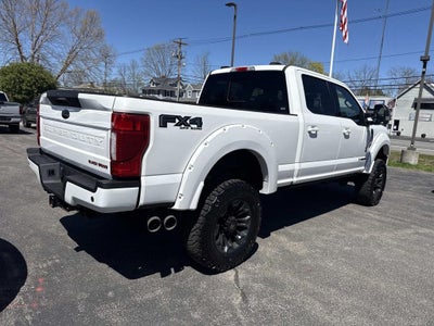 2022 Ford F-250SD Lariat Black Widow