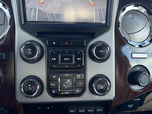 2015 Ford Super Duty F-350 SRW Lariat