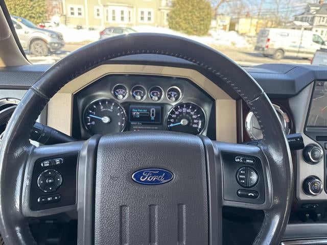2015 Ford Super Duty F-350 SRW Lariat