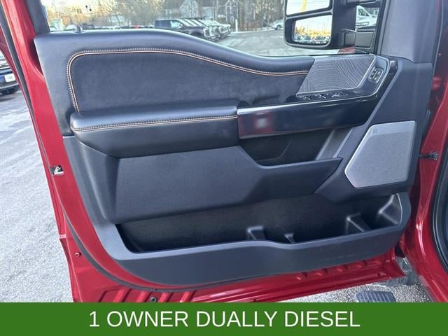 2024 Ford Super Duty F-350 DRW Platinum