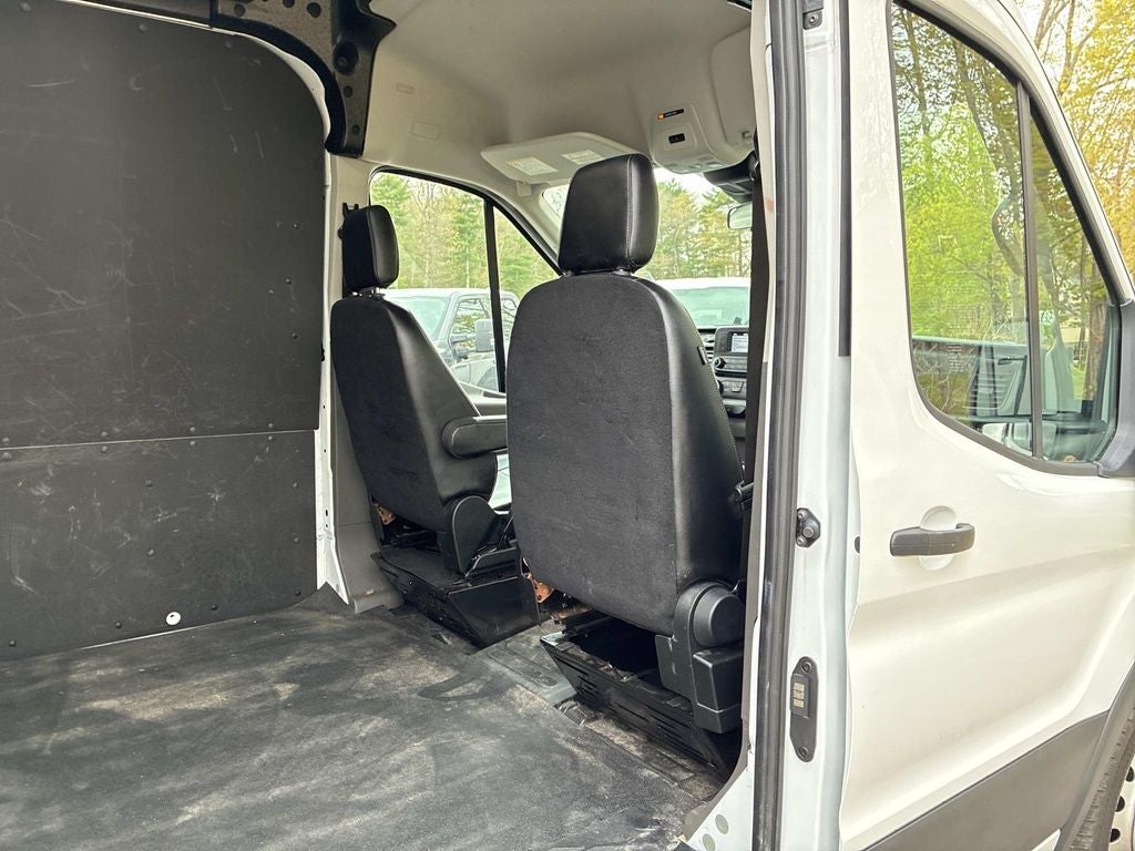 2024 Ford Transit-250 Base
