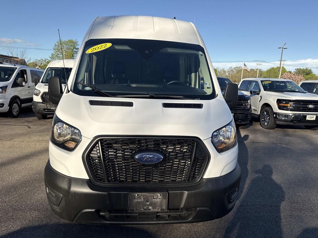 2022 Ford Transit-250 Base