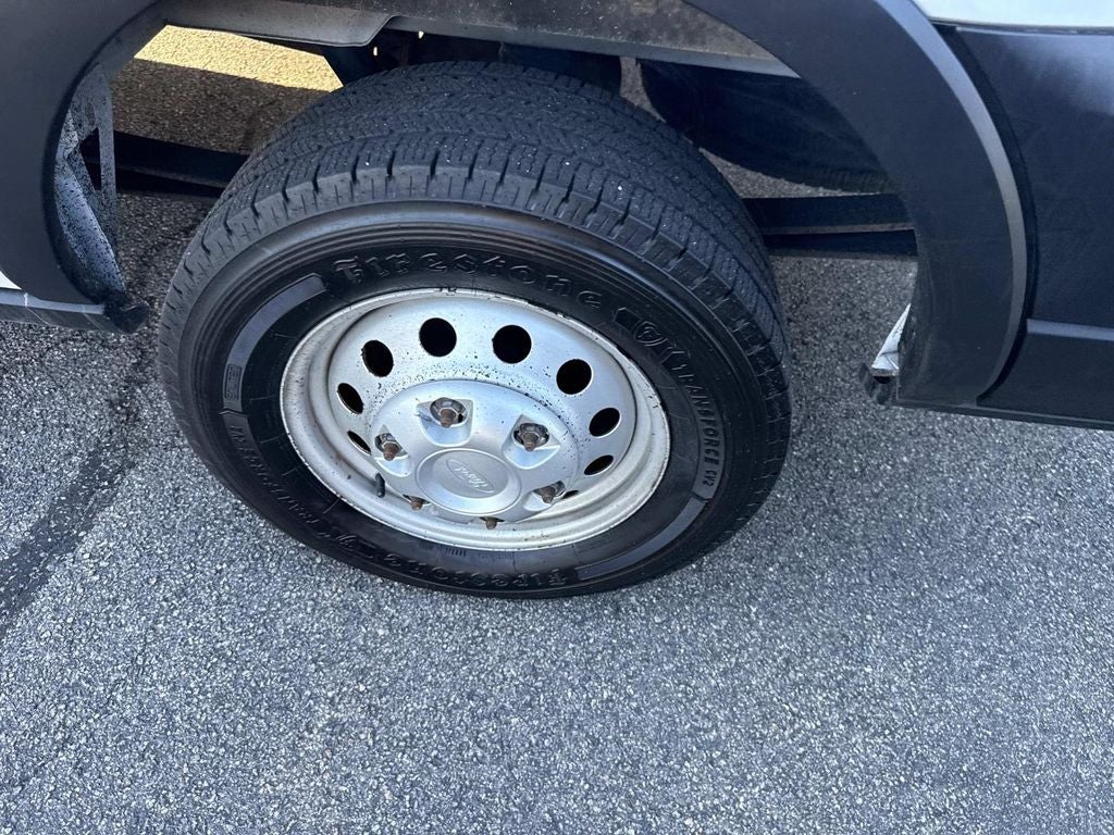 2022 Ford Transit-250 Base