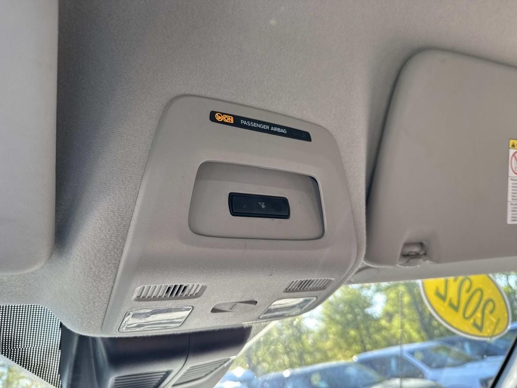 2022 Ford Transit-250 Base