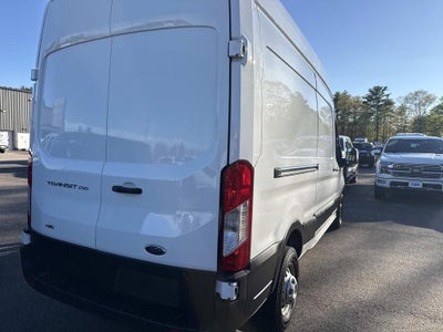 2022 Ford Transit-250 Base
