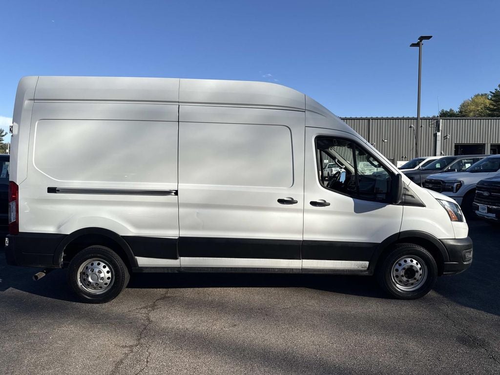 2022 Ford Transit-250 Base