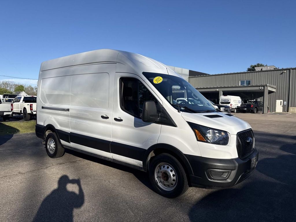 2022 Ford Transit-250 Base