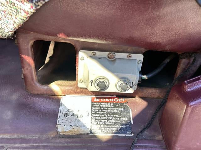 1997 GMC Sierra 3500 4X4 2dr Regular Cab