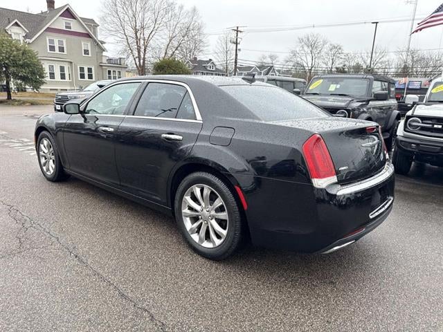 2016 Chrysler 300 C