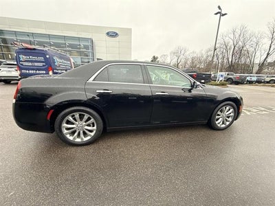 2016 Chrysler 300 C